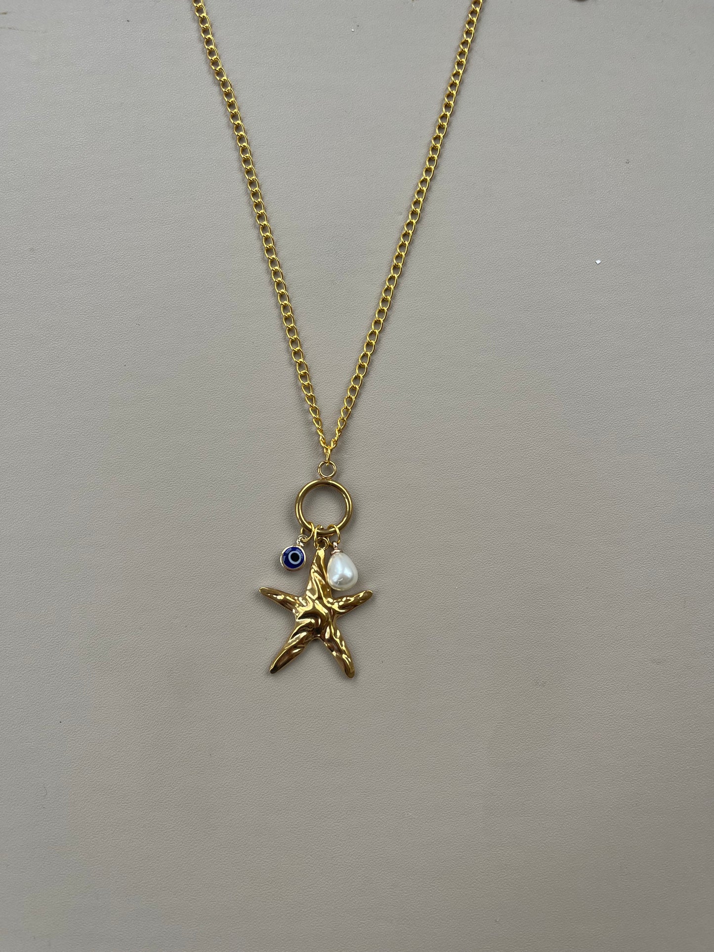 The Summer Starfish Pendant Necklace