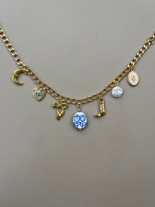 The Lola Necklace